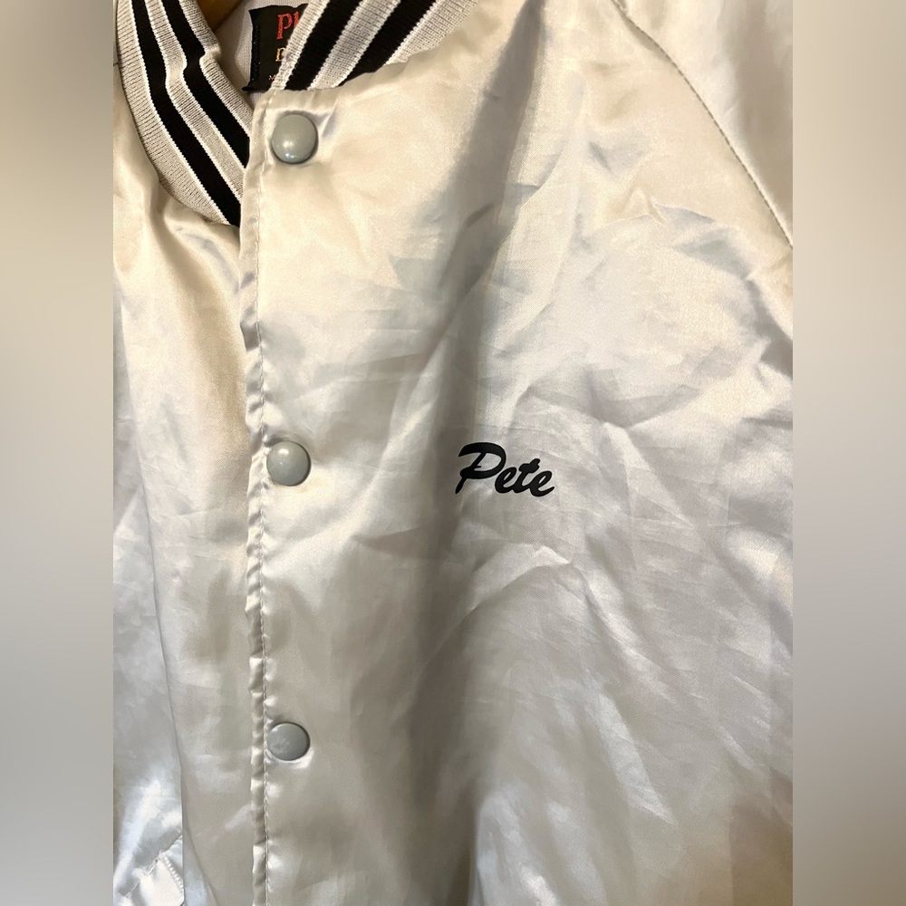 Vintage 80s satin bomber jacket size XL Capricorn silver “Pete” Snap Front - Picture 5 of 9